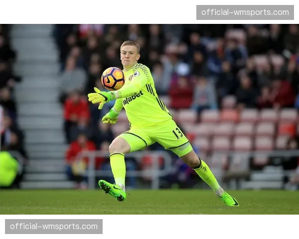 评论:赛季末段,中游球队比赛强度下降引发关注